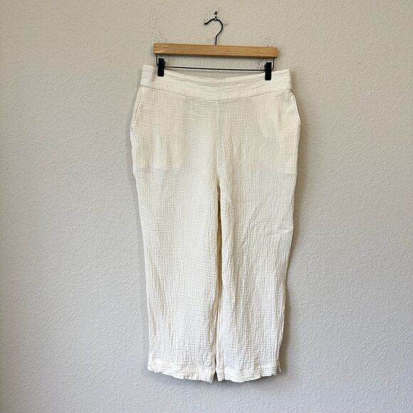 SOFT SURROUNDINGS Beach Bound Pull On Gauze Crop Pants in Cream - Picture 1 of 10